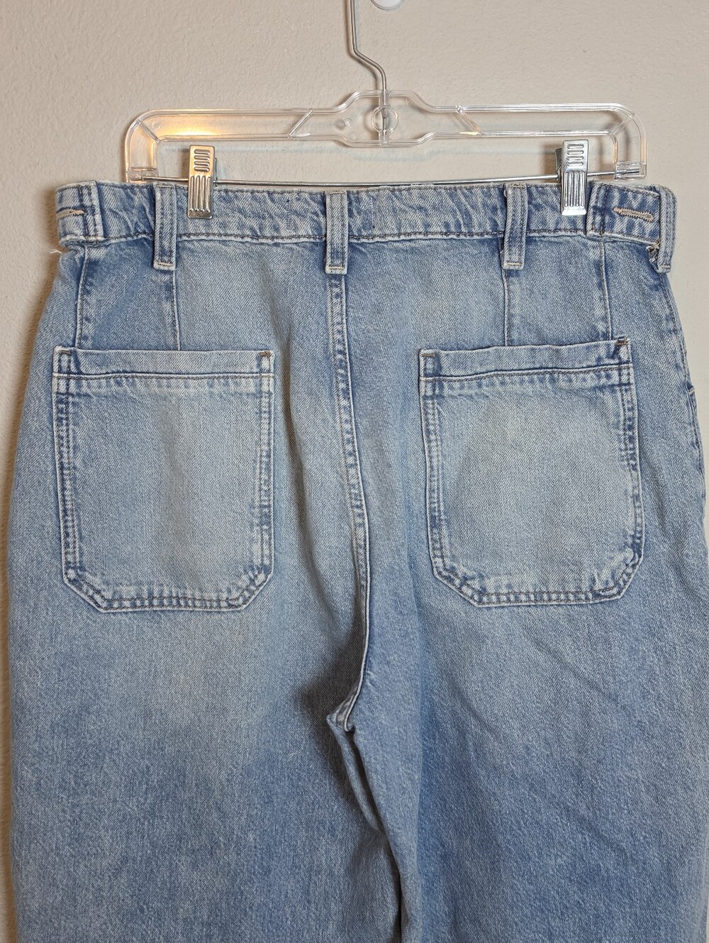 Free People We The Free Palmer Cuffed Jeans 29 Light Wash Relaxed Boyfriend - Picture 7 of 10